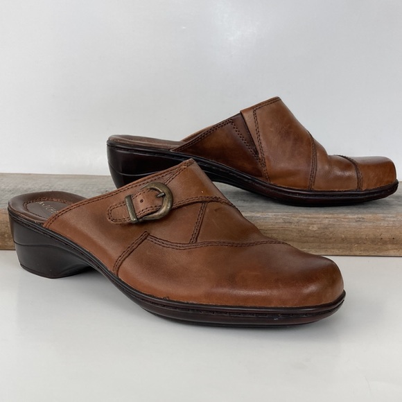 Michel M Peggy Brown Leather Clog - Picture 6 of 13